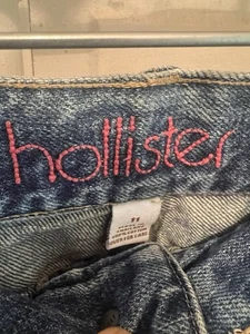 Hollister Short Denim Skirt Size 11 - Picture 1 of 5