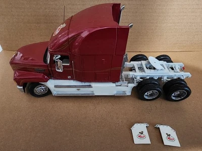 1/32 Scale Diecast Franklin Mint Mack Elite No Box See Pic For Details - Image 1 of 4