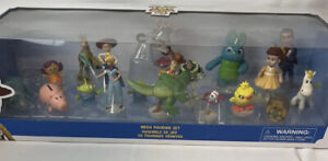 Disney Store TOY STORY 4 MEGA Figurine Set Playset Buzz Woody Forky & MORE NEW