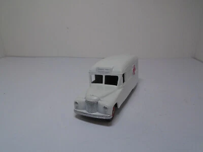 Vintage DINKY TOYS #253G Daimler Ambulance 1954 RESTORED TO NEAR MINTY CONDITION - Image 1 of 4