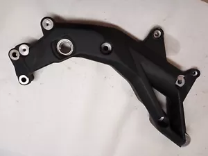 Aprilia Dorsoduro 1200 750 right frame bracket Fits 2010-2016 - Bild 1 von 1