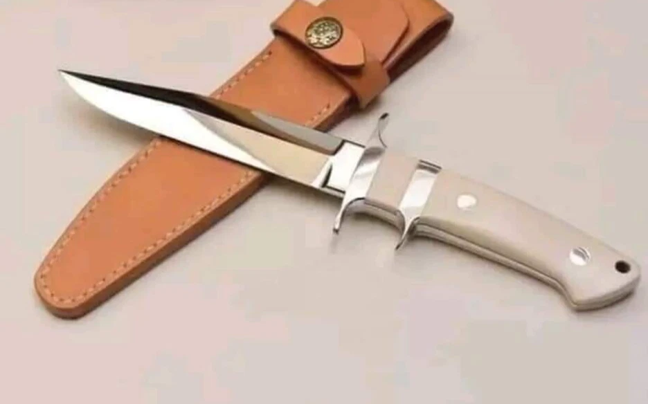 Handmade High Carbon Steel Bone Handle Best Camping Knife With Leather Sheath - Image 1 of 3