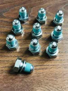 20x Ölwechselschraube Verschlussschraube M14x1,5 19mm für AUDI FORD VW SKODA ... - Picture 1 of 1