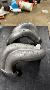 113129709 & 113129710 VW Beetle Dual Port Intake German OEM Manifolds Set Pair - Picture 1 of 4