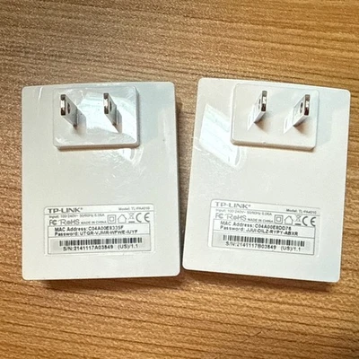 2 TP-Link AV600 Powerline Starter Kit TL-PA4010 KIT Adaptador Ethernet Foto 1 de 4