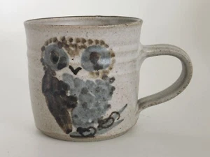 Beautiful studio pottery mug with grey owl ceramic glazed - Bild 1 von 9