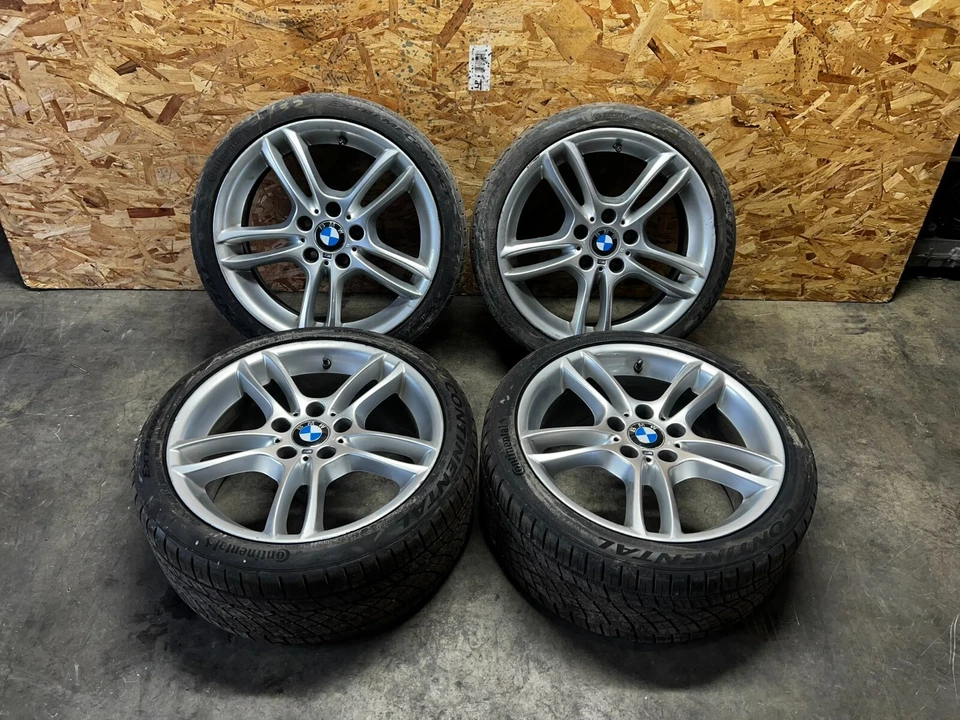 宝马 2008 - 2013 E82 E88 风格 261 18 英寸轮辋固定带轮胎套装原始设备制造商 122K — 第 1/4 张图片