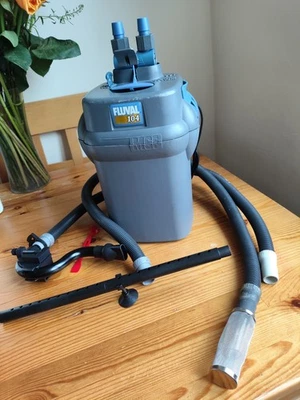 Fluval 104 External Power Filter Canister Aquarium Fish Tank - Image 1 of 4