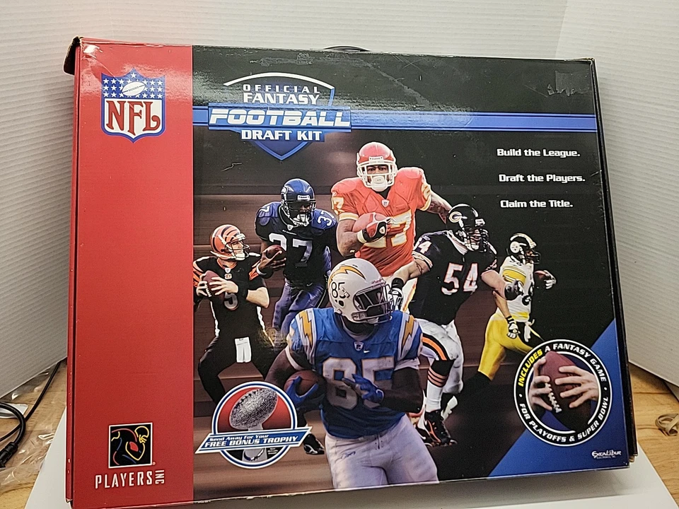 Vintage NFL Official Fantasy Football Draft Kit PLAYERS Inc New Open Box - Image 1 of 4