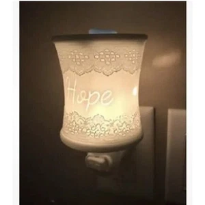 Scentsy Lace & Hope Wall Plug In Wax Warmer - Retired - New in Box - Picture 1 of 9