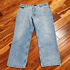 IZOD Classic Fit Straight Leg Blue Jeans Mens 42x30 Light Wash Blue 100% Cotton