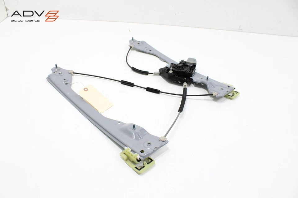 2015-22 GMC CANYON CHEVY COLORADO FRONT RIGHT DOOR WINDOW REGULATOR W/ MOTOR OEM - Image 1 of 4