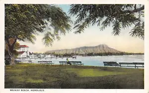 Waikiki Beach Honolulu Hawaii 1920s postcard - Picture 1 of 2
