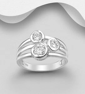 Women's Ring 2.00 Ct Simulated Round Cut Diamond In 14K White Gold Plated Silver - Picture 1 of 8