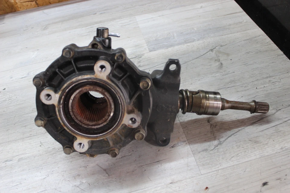 1986 Yamaha Moto 4 Yfm200dx Rear Back Differential Gearbox Assmebly - Image 1 of 4
