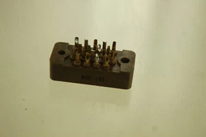 Connettore presa elettrica Winchester MRE18S MIL Spec NOS - Foto 1 di 2