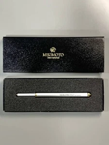 Penna a sfera a sfera internazionale perla MIKIMOTO con scatola - Foto 1 di 5