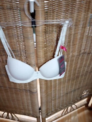 Maidenform Comfort Devotion Bra Demi Size 32C  Underwire T-Shirt  DM9350 NWT - Image 1 of 4