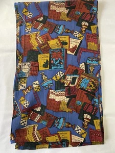 Vintage French ‘books’ pattern chiffon scarf - Imagen 1 de 4