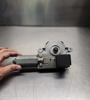 Dodge Durango Grand Caravan 2004-2007 techo corredizo conjunto de motor OEM 5093946AB Foto 1 de 4