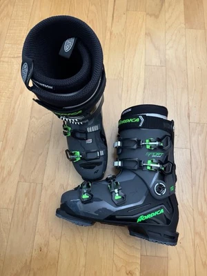 Botas de esquí Nordica Sportmachine 3 110 tamaño: 28,5 cm Foto 1 de 4