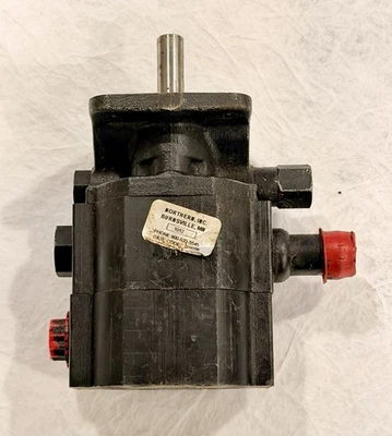CONCENTRIC 1002508 Pump,Gear,11 GPM NORTHERN 1012 NOS - Image 1 of 3