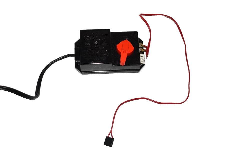 Bachmann HO  & N  Scale Hobby Transformer Model 6607 - Performs Well Both Dir. - Image 1 of 1