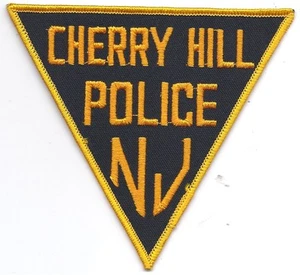 **CHERRY HILL NEW JERSEY POLICE PATCH** - Picture 1 of 1