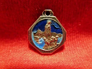 Small Sacred Heart/ Fatima Medal Charm Silvertone w/ Blue Resin 1/2" dia - Picture 1 of 2