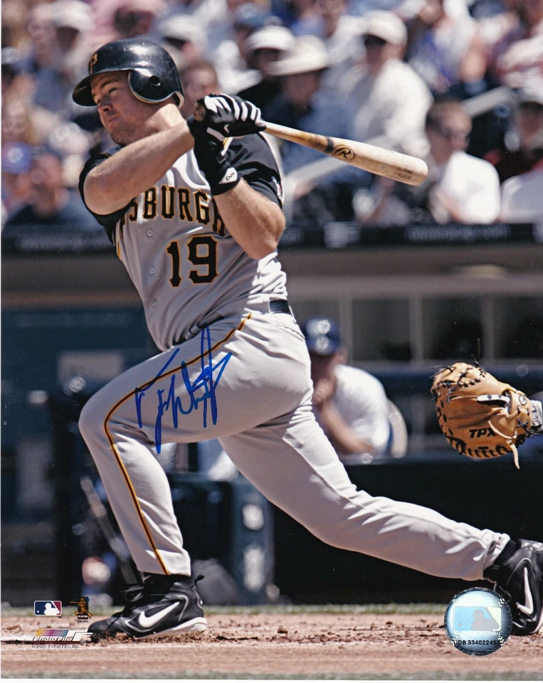 TY WIGGINTON  PITTSBURGH PIRATES   ACTION SIGNED 8x10 - Image 1 of 1