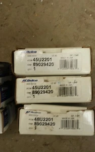 GM OEM PIEZA 89029420 AC DELCO 45U2201 EJE DE HÉLICE JUNTA EN U JUNTA UNIVERSAL (A49) - Imagen 1 de 1