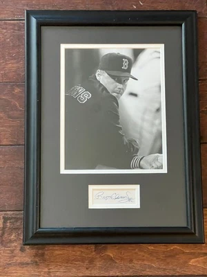 ROGER CLEMENS SIGNED AUTO BOSTON RED SOX FRAMED CUSTOM 18" X 13" DISPLAY - Image 1 of 4