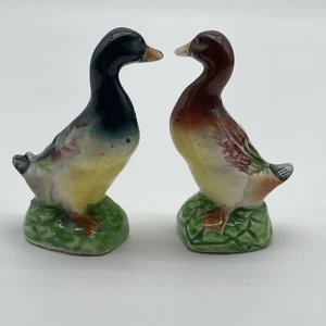 Vintage Japan Porzellan Ente Salz und Pfefferstreuer ca. 3" hoch kitschiger Korken - Bild 1 von 6