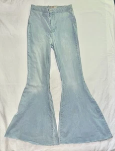 FP FREE PEOPLE: Light Wash, 33” Ins,  Wide Flare Leg Denim Jeans Pants: 28 L - Picture 1 of 7