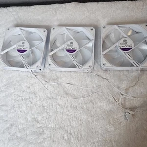 Cooler Master Set Of 3 Case Fans White ARGB 4 Pin Power - Afbeelding 1 van 8