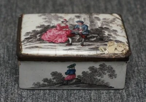 English Battersea South Staffordshire Enamel TABLE SNUFF BOX - Needs Restoration - Picture 1 of 8