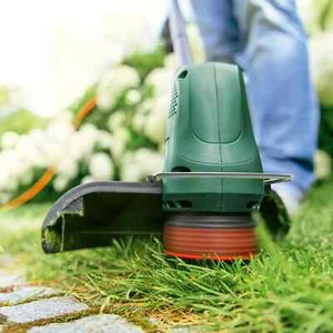 Bosch Electric Grass Trimmer EasyGrassCut 26 (280 Watt, Cutting Diameter 26 cm, - Picture 1 of 1