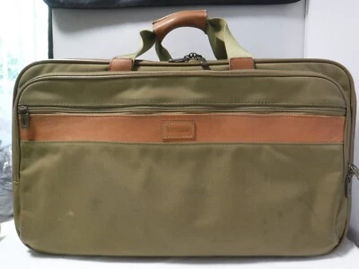 De colección HARTMANN Bolso de Viaje Equipaje Cuero Nailon Verde Oliva Noche Fin de Semana Foto 1 de 4