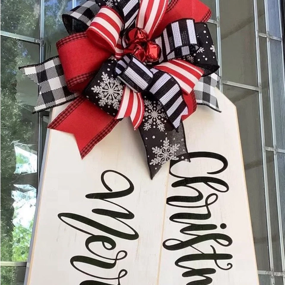 Percha de puerta de vacaciones hecha a mano - Etiquetas rústicas de madera de pino con arco (caja fuerte al aire libre) Foto 1 de 1