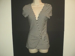 Cache Top Size X Small Deep V Neckline Black & White Striped Cap Sleeves, Buckle - Picture 1 of 6