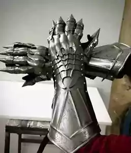 Mittelalter Nazgul Handschuhe, Stahlrüstung Handschuhe, Stahlkostüm Stulpen - Bild 1 von 6