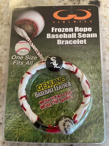 NWT Chicago White Sox Classic Frozen Rope Baseball Seam Bracelet Jewelry Cover
