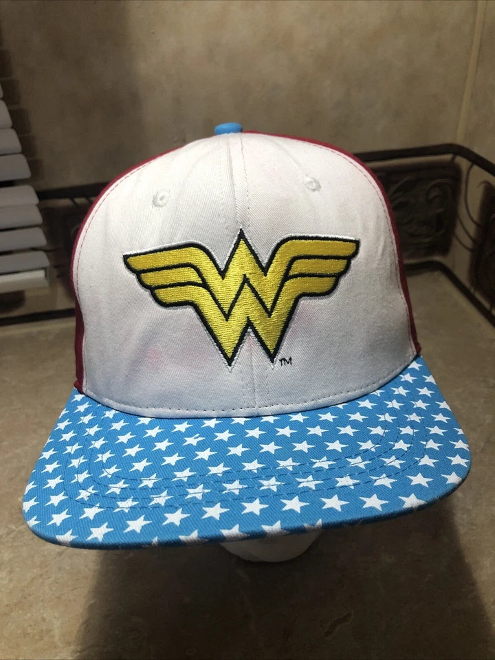 DC Comics Mujer Maravilla Gorra Sombrero Rojo/Azul/Blanco Estrellas Ajustable Snapback Foto 1 de 4