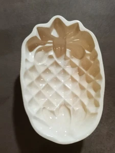 DDR  Pudding Form Keramik - in Form einer Ananas - Bild 1 von 4
