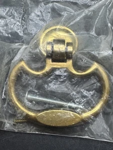 Antiker Kieler Brass Co. Kolonialstil massiver Messingringzug Made in USA - Bild 1 von 5