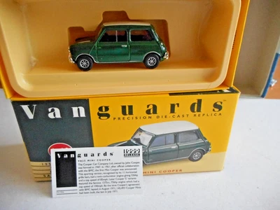 Vanguards VA25002 Mini Cooper Green/White 1:43   + box - Image 1 of 4