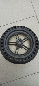 Rueda trasera Xiaomi Mijia M365 8,5 pulgadas - Imagen 1 de 3