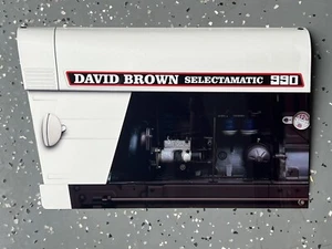 Wow!! Curved David brown Selectamatic 990 Tractor Farm 3D Sign Advertising - Picture 1 of 7