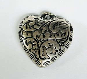 VTG Silver Tone Filigree Puffy 2 Side Heart Pendant - Picture 1 of 3