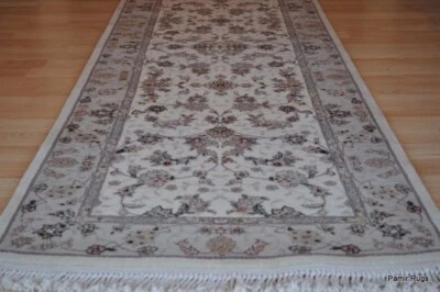 EN VENTA 8' Hall Runner DISEÑO TABRIS lana finamente tejida hecha a mano. beige gris Foto 1 de 4